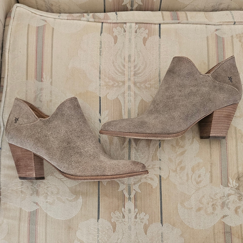 Frye Reed Ankle Shootie 8 - Picture 2 of 6